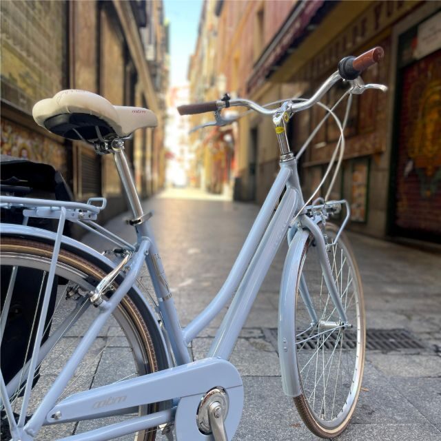 Madrid: Vintage Bike Rental with Tourist Map - Price and time: how $14 for 8 hours adds up in real value