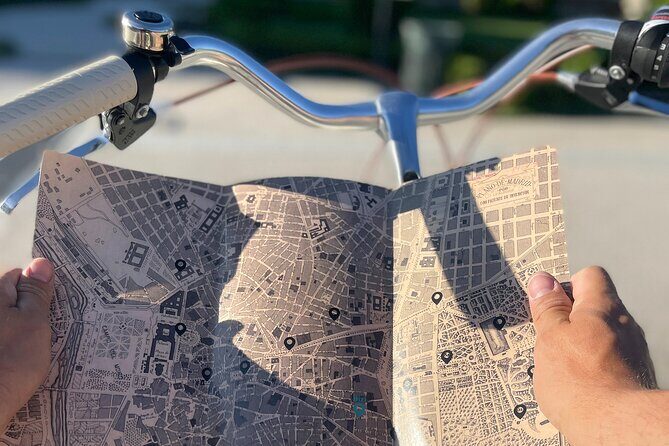Madrid : Vintage Bikes Rentals with Old Map - When to go: weather matters, so plan a backup