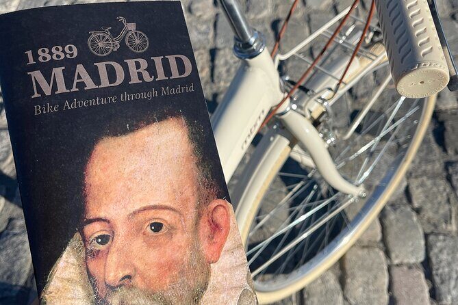 Madrid : Vintage Bikes Rentals with Old Map - The 1800 Old Map of Madrid: how the route turns into a story