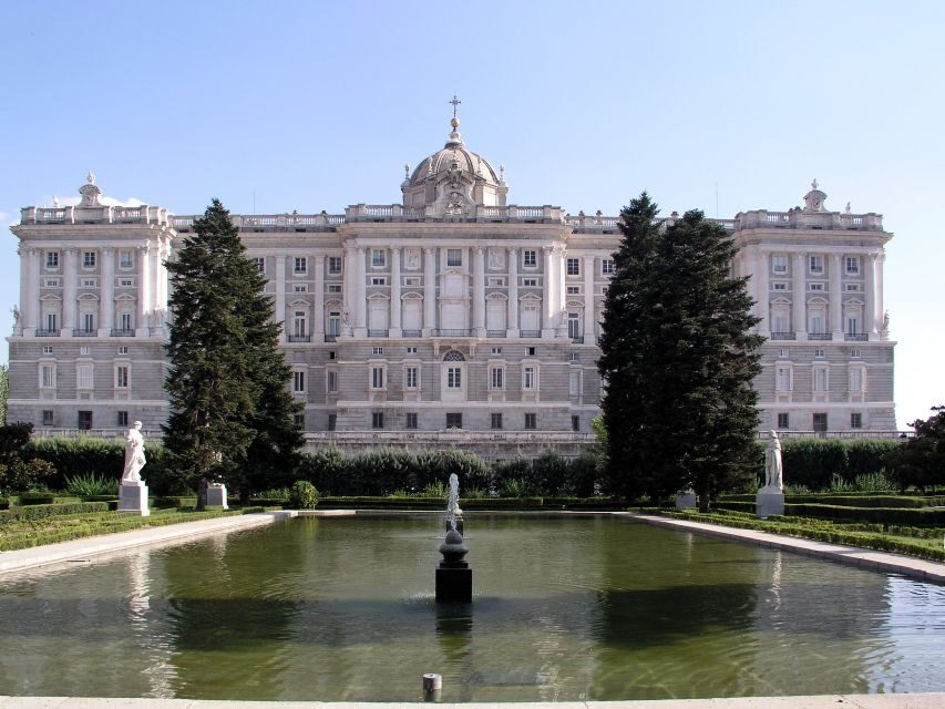 Madrid: Visit to the Royal Palace & Walking Tour of the City - Capilla Real Photo Stop: A Quick Royal-Era Contrast