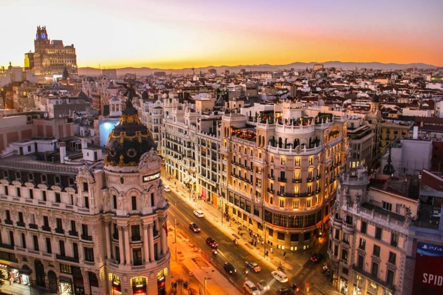 Madrid: Welcome to Madrid Guided Walking Tour in English - Royal Academy of Fine Arts and Goya: art education you can picture