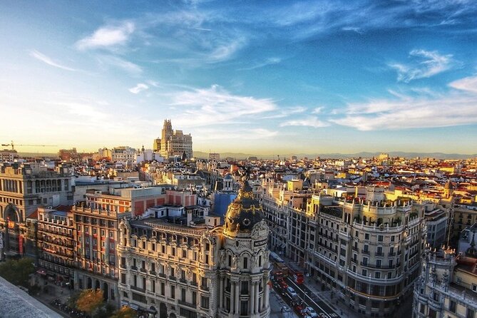 Magical and Iconic Retiro Park Segway Tour in Madrid - Small-group pace and guides who actually help you ride