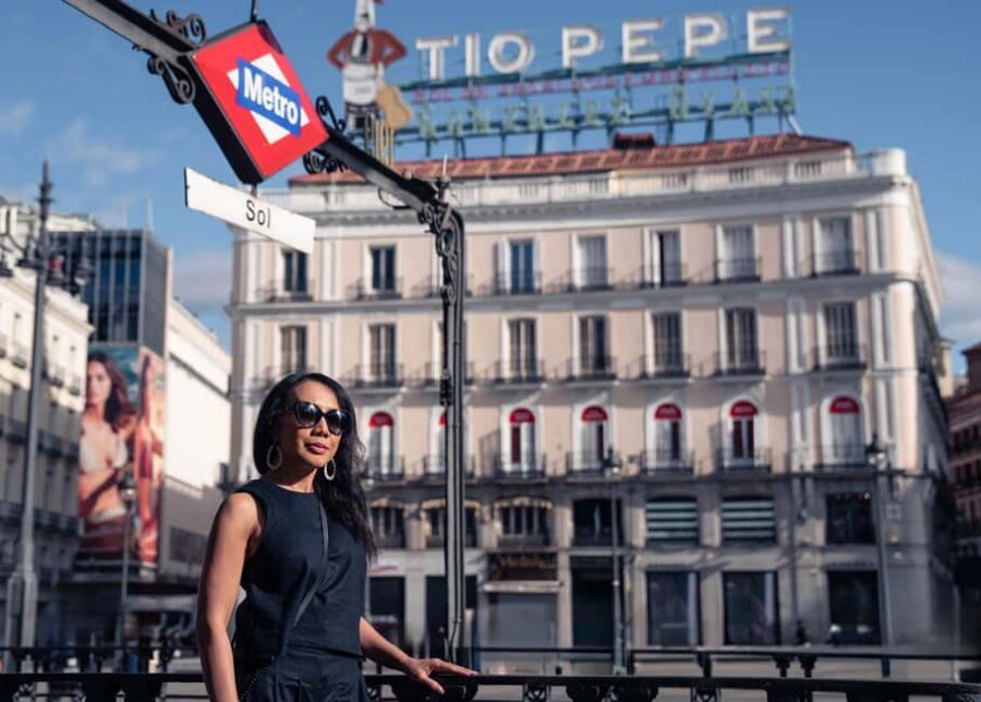 Memorable Photographic Tour of Madrid - Arco de Cuchilleros: Adding Texture Beyond the Main Square