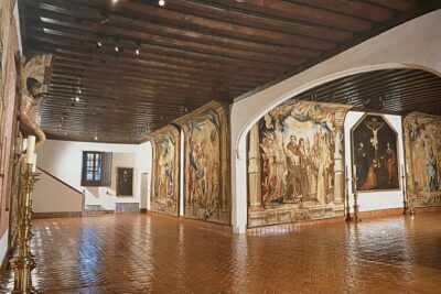 Monastery Royal Barefoot Visit with entrance without waiting for queues - Stop 1: Monasterio de las Descalzas Reales (Juana of Austria’s convent)