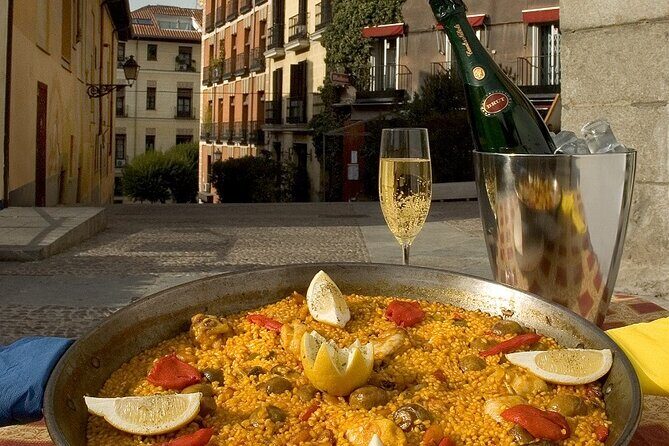 Old Madrid Tapas and Fine Wine Small Group Tour - Who this tour suits best