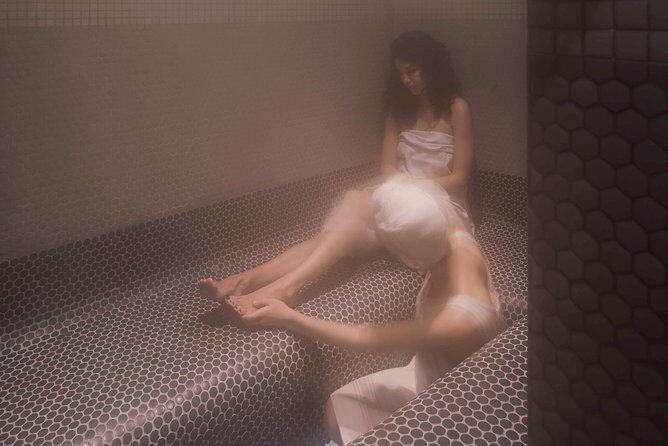 Pamper your feet with foot bath and reflexology massage - A foot-soothing reset in central Madrid
