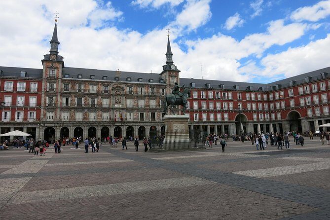 Panoramic Private Tour Madrid with hotel pick up - Price and What This Private Tour Actually Buys You