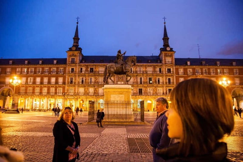 Personalised Traditional Madrid Night Tapas and Drinks Tour - Opera Square to Plaza Mayor to Sol: short sight passes that help you orient fast