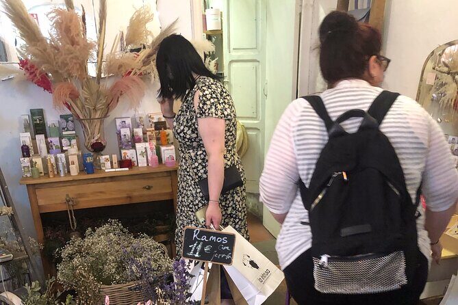 Personalized Shopping Tour in Madrid - Casa Alberto Finish: A Traditional Tapa and Drink Break