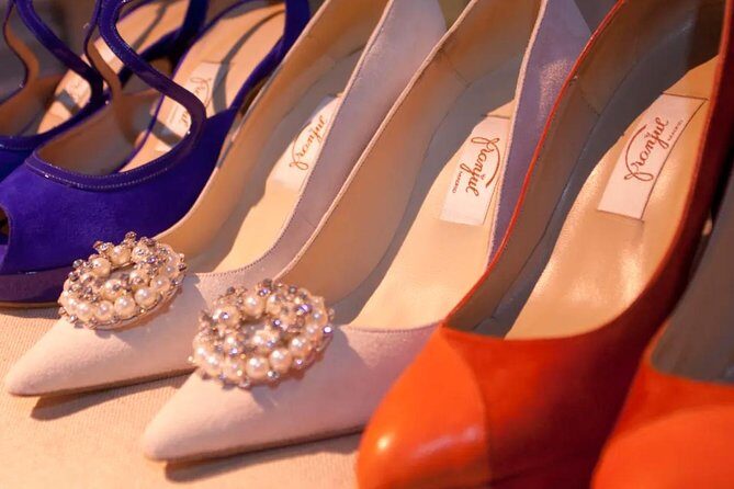 Personalized Shopping Tour in Madrid - Malasaña Start: Boutique Fashion, Second-Hand Finds, and Shoe Street Energy