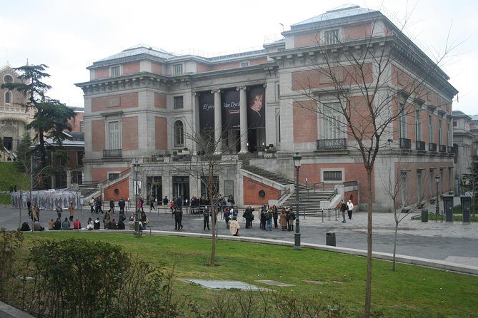 Prado Museum Guided Tour with Skip the Line Ticket in Madrid - Crowds, room restrictions, and why timing affects the experience