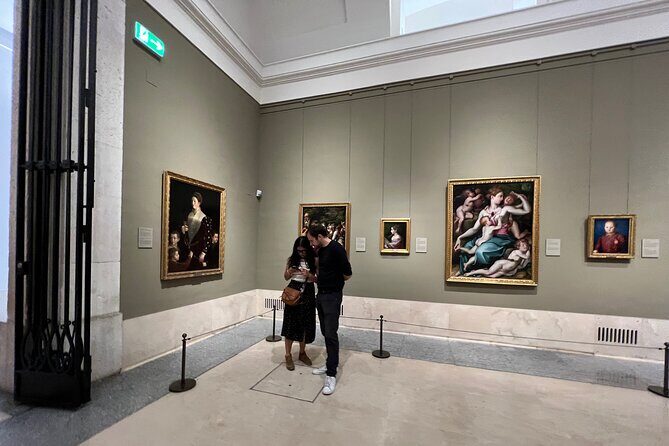 Prado Museum VIP Tour with Drinks & Tapas - Meeting point and finish: Monument to Goya to Puerta del Sol