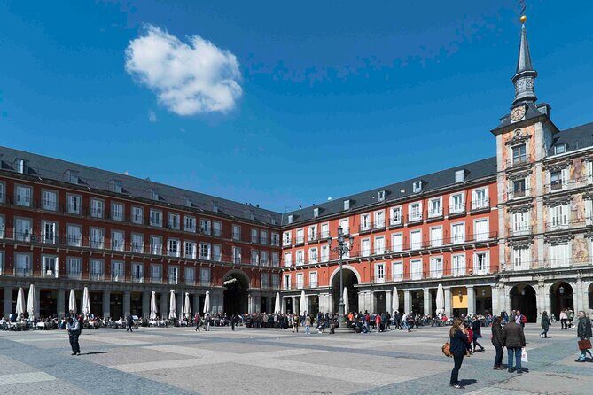 Private 3-Hour Group Tour in Madrid - Royal Palace to Royal Theater: Why Madrid’s Power Looks the Way It Does
