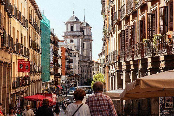 Private City Kickstart Tour: Madrid - Royal Palace: State Ceremonies, Not the King’s Daily Home (Tickets Extra)