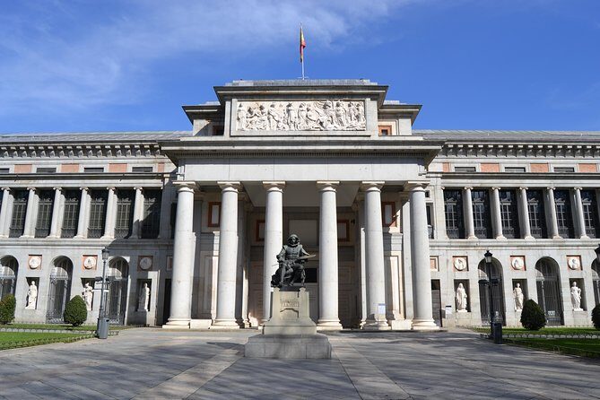 Private guided visit of Prado Museum of Madrid with official tour guide - Private Prado Tour With an Official Guide Near Retiro