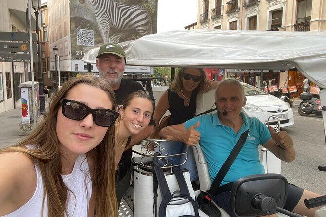 Private Panoramic Tuk Tuk Tour in Madrid - Cibeles and Neptuno fountains: why this pair matters