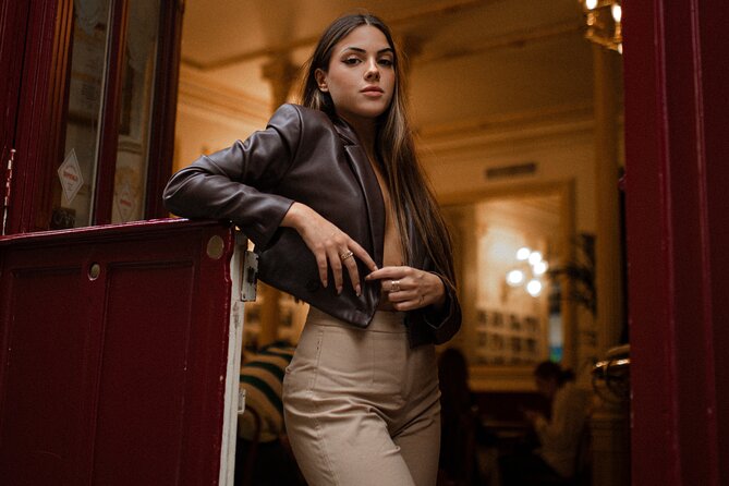 Private Photographic Session by Puntos de Madrid - The photo package: full album plus edited favorites
