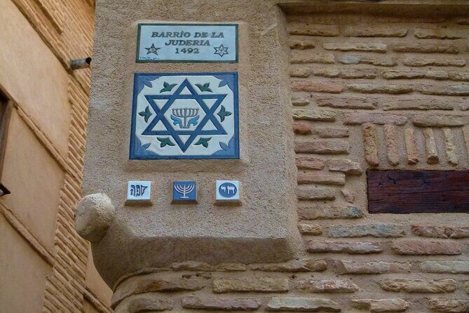 Private Shalom Jewish Tour of Toledo. Pickup option in Madrid - Key things you’ll notice on this Shalom tour