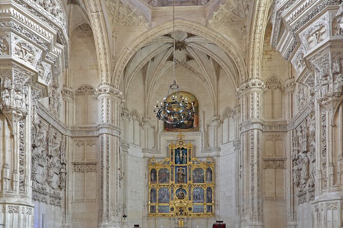 Private: Toledo Monumental Tour - Plaza de Zocodover to Casco Histórico: the smart way to get oriented