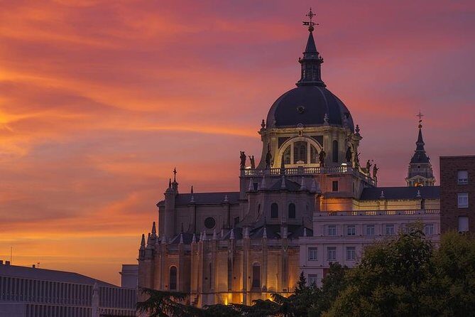 Private Tour: Madrid City Tour - How a private minivan keeps Madrid efficient (without feeling rushed)