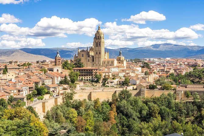 Private Tour: Segovia Day Trip from Madrid by High-Speed Train - Alcázar of Segovia: Castle Views and Medieval Life Inside the Walls