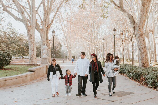 Private Vacation Photography Session with Photographer in Madrid - Temple of Debod: a landmark-focused stop for a distinct photo look