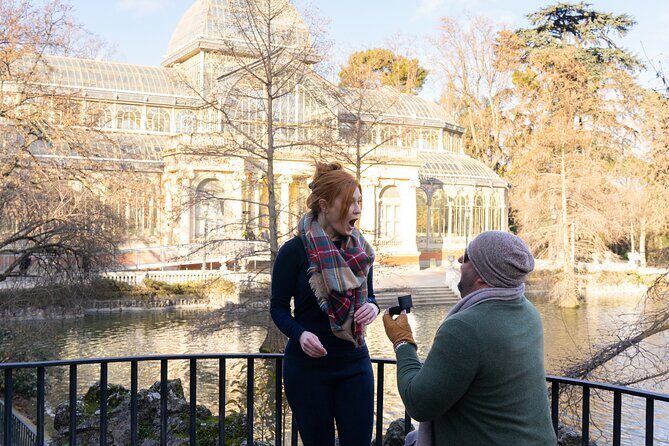 Private Vacation Photoshoot with Photographer in Madrid - Meeting at Plaza Mayor and getting the most out of a 1-hour shoot