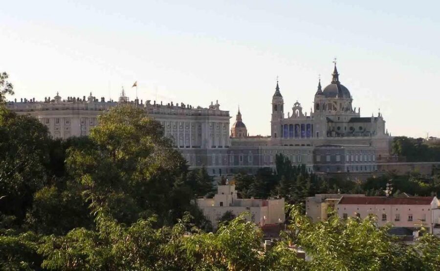 Private Visit to the Royal Palace and Walking Tour of Madrid - What makes this Royal Palace plus Old Madrid combo work