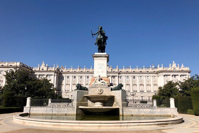 Private Walking Tour to Royal Palace and Old Town of Madrid - A 3.5-hour private walk that gives you bearings fast