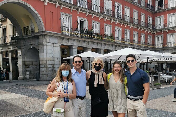 Private Walking Tour to Royal Palace and Old Town of Madrid - Puerta del Sol: the city heart where you finish your tour