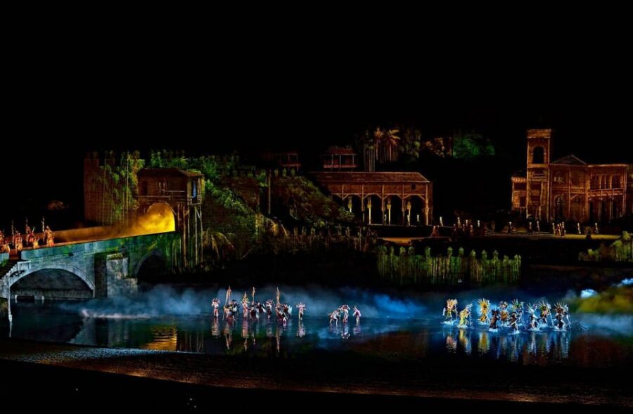Puy du Fou España "El Sueño de Toledo" Night Show - Before you go: timing, rain behavior, and what to wear