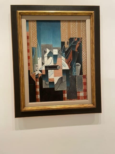 Reina Sofía Museum guided tour with ticket and skip the line - Temporary exhibitions: how to use them without losing your focus
