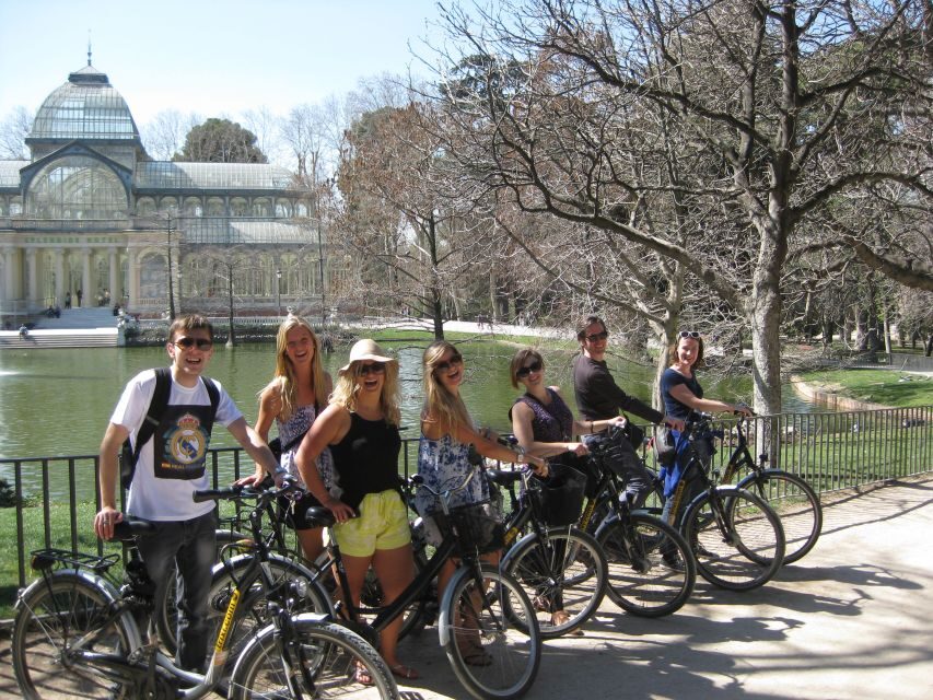 Rent a Bike in Madrid -Free phone holder and selfguided tour - Getting Started at the Trixi Shop (c/ de los Jardines 12)
