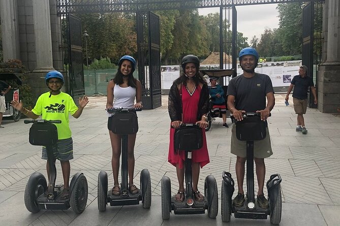 Retiro Park Segway Tour in Madrid - Getting your photos right: where the best stops usually land