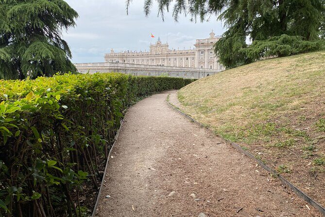 Royal Palace Madrid Small Group Tour with Skip the Line Ticket - Price and value: why $60.49 can make sense