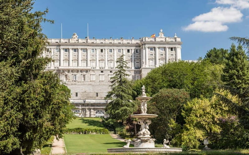 Royal Palace of Madrid: Private tour with entrance included - Campo del Moro Garden: A Calm Finish Created by Philip II