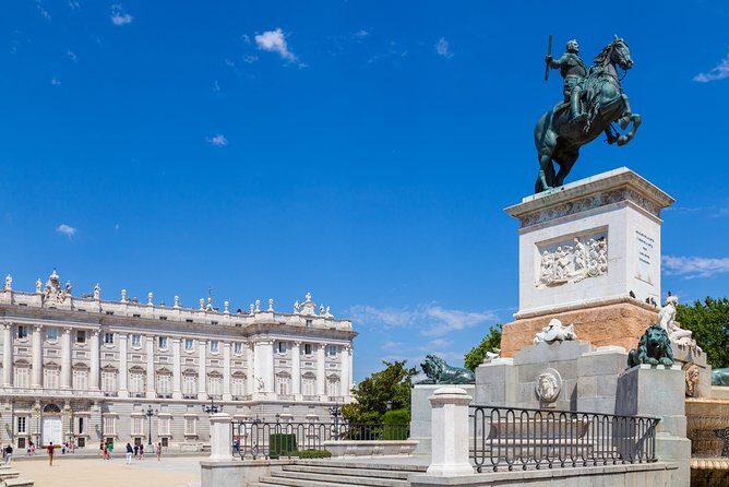 Royal Palace of Madrid Private Tour with Tickets - Key highlights to know before you go
