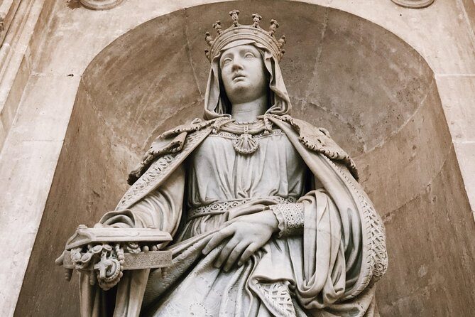 Royal Palace & Old City Madrid Guided Tour Semi-Private 8ppl Max - Should you book this guided tour of Madrid’s Royal Palace and Old City?