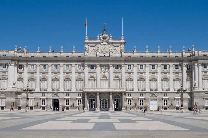 Royal Palace & Prado Museum Skip the Line Guided Tour - Old-Town Squares: The City Walk That Actually Adds Meaning