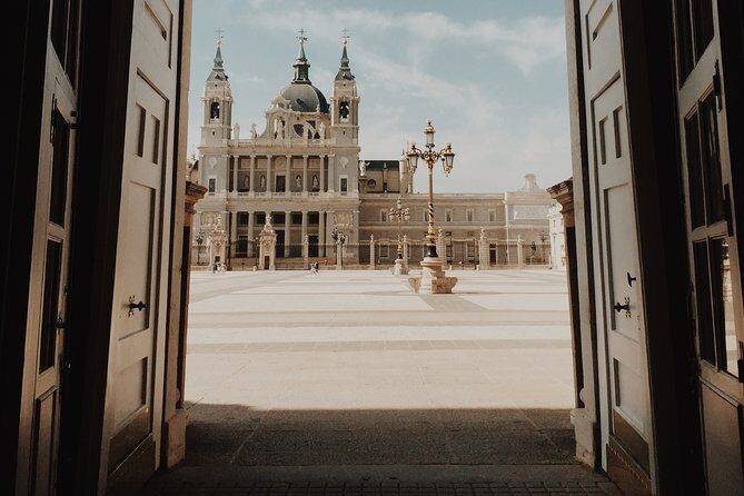 Royal Palace Skip-the-Line Ticket and Guided Tour in Madrid - Value for money: what $127.45 buys you