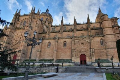 Salamanca and Avila Private Tour from Madrid with Hotel Pickup - Hotel Pickup and Private Transport: Less Stress, More Looking