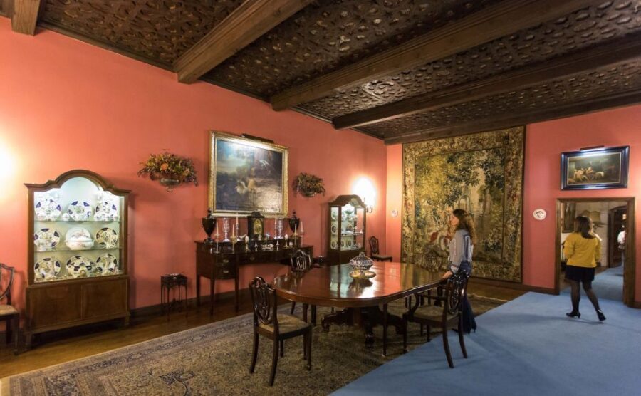 Salamanca: Monterrey Palace Audio-Guided Tour - Price and value: is $8 worth it?