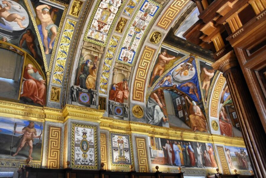 San Lorenzo de El Escorial Monastery: Private Tour - Library and main staircase: Philip II’s science-and-art mindset
