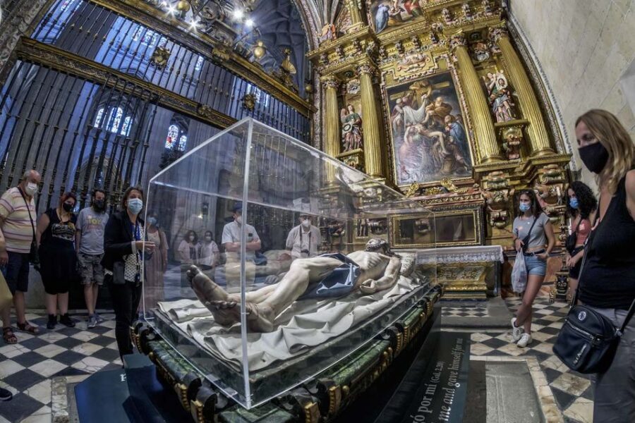 Segovia Cathedral Guided Tour - Flemish and Castilian Artworks You Can Actually Appreciate