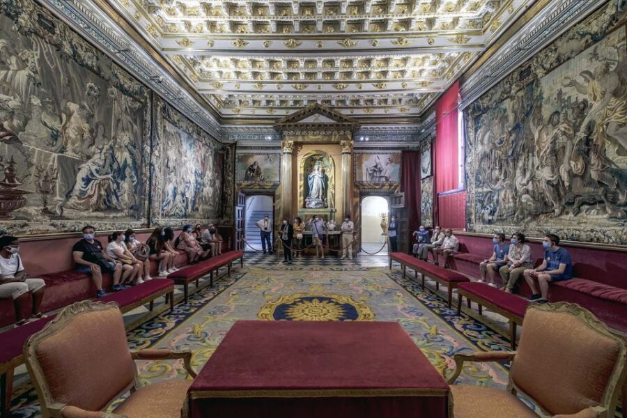 Segovia Cathedral Guided Tour - Who Should Book This Tour (And Who Might Feel Rushed)