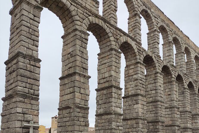 Segovia Full Day Trip from Madrid - Plaza Mayor: Coffee, People-Watching, and Getting Your Bearings