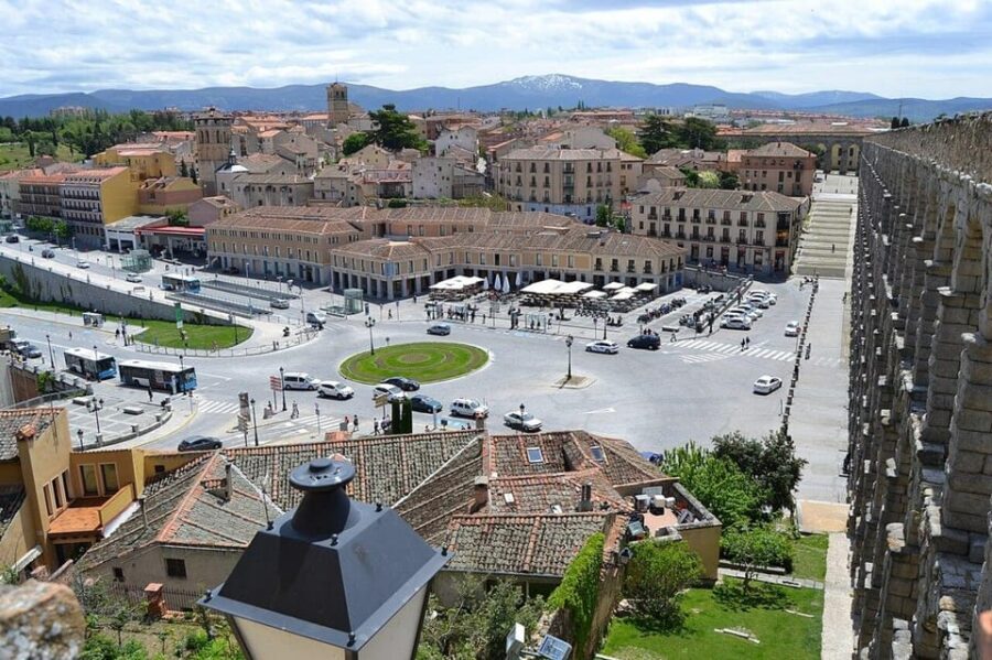 Segovia: guided route on an electric bicycle (ebike) - Church of Vera Cruz: The Maltese Cross and a Dodecagonal Surprise