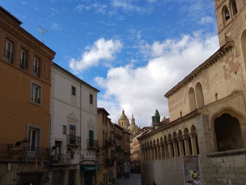 Segovia: Guided Walking Tour with Alcázar Entry - The Church of San Martín and the Jewish Quarter context