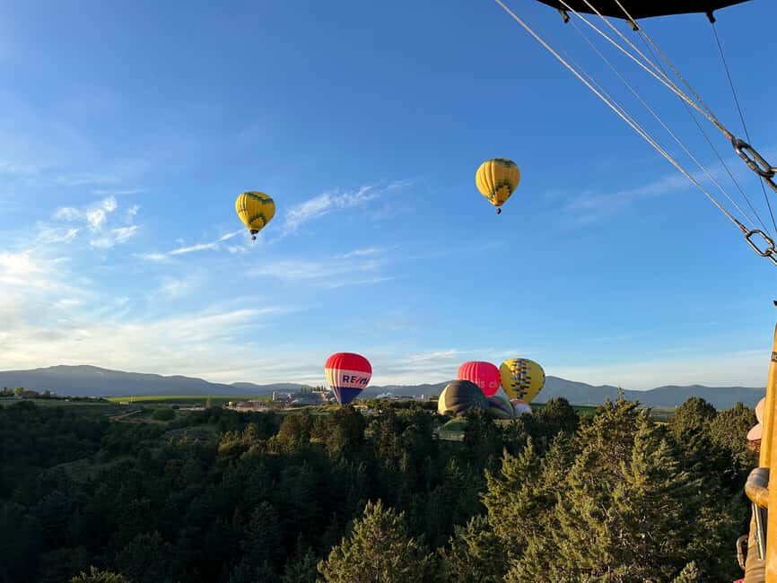 Segovia: Hot-air balloon ride with cava toast & picnic - What’s included (and what that means for your day)
