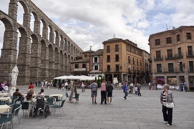 Segovia Private 5 hours Tour from Madrid with Hotel Pick up - Calle Real de Segovia: walking the old streets toward the monuments